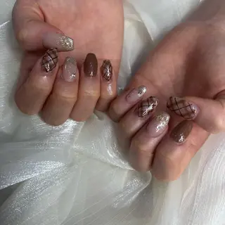 ネイル 西岡 杏のネイルデザイン