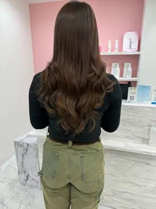 セミロング 濱川響太レディース カットモデルのヘアスタイル