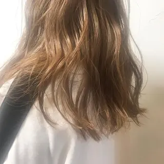 ロング 【Uneユヌ】菊地 春那のヘアスタイル