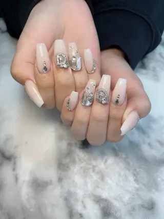 ネイル salon de belnetta所属・kayo 💅のネイルデザイン