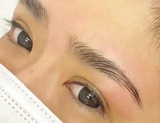 アイブロウ サロンドプララン所属・サロンド プラランのエステ・リラクイメージ