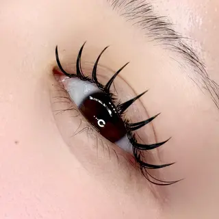 マツエク・マツパ Alume-ｱﾘｭｰﾑ-所属・京都LEDﾏﾂｴｸ 𝘼𝙡𝙪𝙢𝙚のマツエク・マツパデザイン