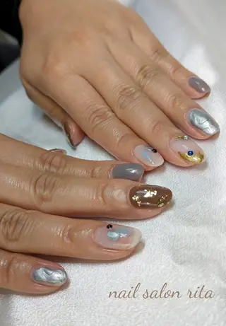 ネイル nail salon rita所属・柴田 理紗のネイルデザイン