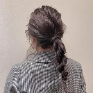 ロング カラー ヘアアレンジ Mirai 🧸のヘアスタイル