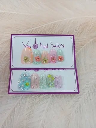 ネイル VANNAILSALON 本厚木店所属・VANNAIL 本厚木店のネイルデザイン