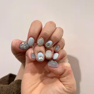 ネイル 黒葛原 めぐみのネイルデザイン