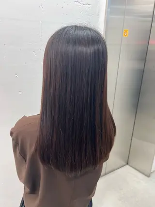 セミロング カラー あすか JILLSTUDIOのヘアスタイル