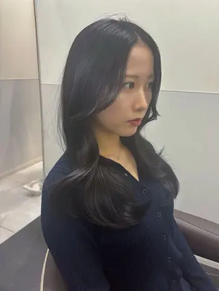 ロング カラー SALOWIN原宿iori B１階所属・🫧美髪育成美容師 WASHIZU🫧のヘアスタイル