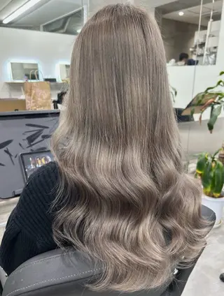 ロング カラー Kotoko🖤/海 外/バレイヤージュのヘアスタイル