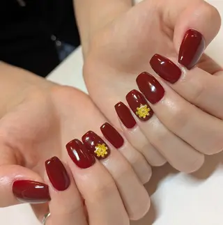 ネイル ジェヌインネイル 河内のネイルデザイン