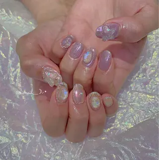 ネイル 𝘙𝘪𝘰𝘯𝘢 ...🕯🤍のネイルデザイン