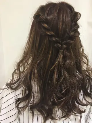 セミロング カラー ヘアアレンジ きむえり/髪質改善 /セット/カラーのヘアスタイル