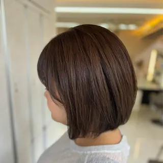 ミディアム Iris by artina 武蔵小杉店【イリス バイ アルティナ】所属・🎼レイヤー/顔周り カット/nene♬のヘアスタイル