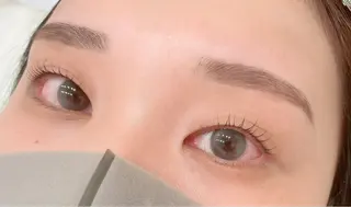アイブロウ WHITE EYE 錦糸町店🩵倉野🩵のマツエク・マツパデザイン