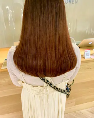 ロング LOREN＋透明感 オリーブhirokoのヘアスタイル