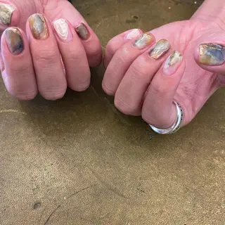 ネイル Trico Antique所属・岩本 杏のネイルデザイン