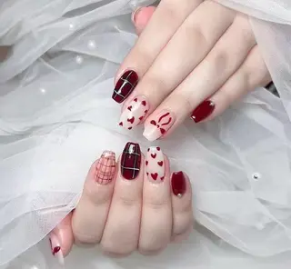 ネイル Gloss nail salonジェル&長さだし専門店所属・キ キのネイルデザイン