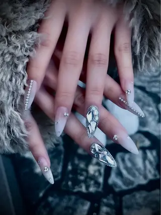 ネイル nine.🦋 YUKOのネイルデザイン