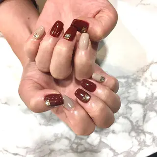 ネイル Allure小山店 Maiのネイルデザイン