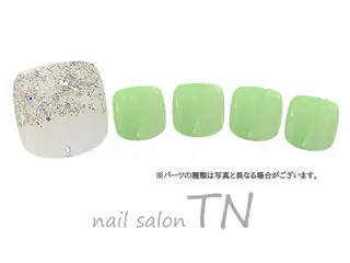 ネイル 中島 実穂のネイルデザイン