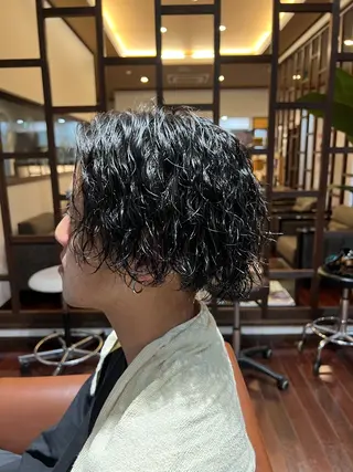 セミロング 矢藤 豪晃のヘアスタイル