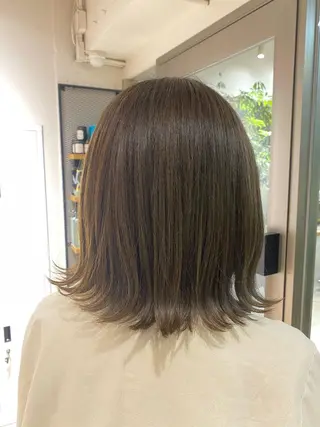 ミディアム カラー ベージュ/アレンジ /横浜/杉本千夏のヘアスタイル