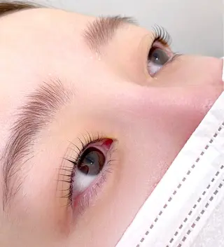 マツエク・マツパ REGINA (レジーナ)所属・REGINA ネイルまつげエステの眉毛・アイブロウイメージ