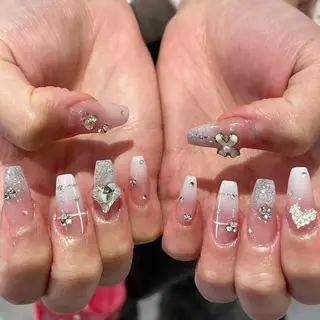 ネイル 🍑長さだし ワンホン💅モモコのネイルデザイン