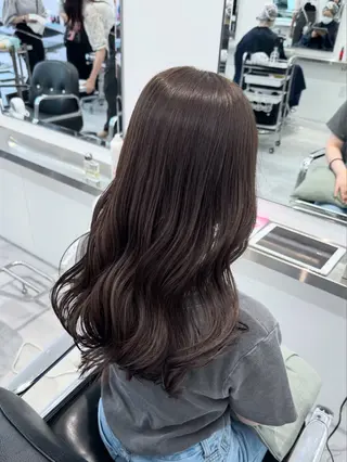 ロング カラー Parve  Mix 🫧梶川虹のヘアスタイル