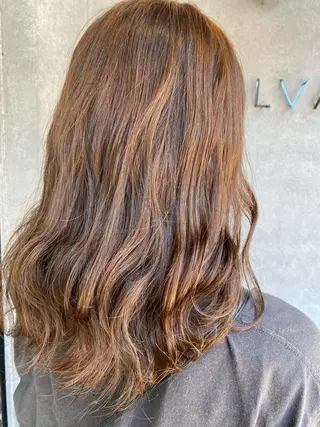 カラー N°jillva 𝑘𝑎𝑟𝑖𝑛のヘアスタイル