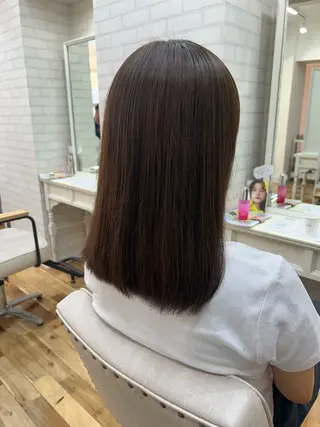 ミディアム 透明感カラー/牧内 楓/インナーカラーのヘアスタイル