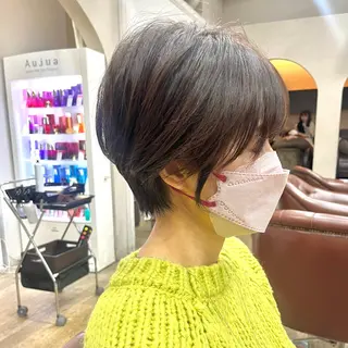 ショート カラー クローバー八木店所属・白髪ぼかし/ショート 福原ないとのヘアスタイル