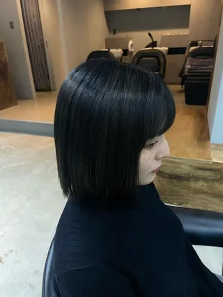 ショート カラー 【arc】 佐藤未希穂/レイヤーのヘアスタイル