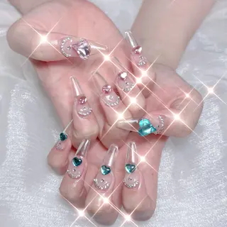 ネイル エクラNailサロン ミオのネイルデザイン