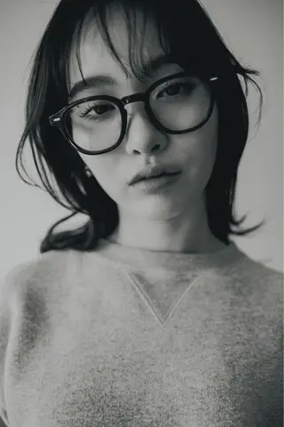 ロング 絹髪矯正/艶カラー /透明感/石田桃子のヘアスタイル