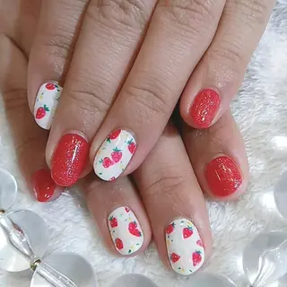 ネイル 柴崎 美幸のネイルデザイン