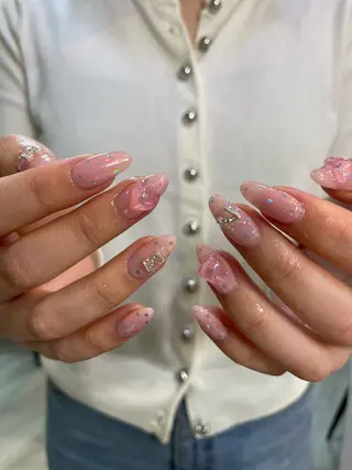 ネイル ネイルサロン　SLASH所属・Aki ୨୧のネイルデザイン