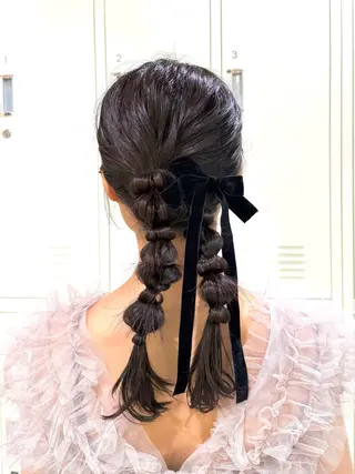 ヘアアレンジ レイヤー✂️ ハイトーン💖モテ髪のヘアスタイル