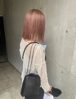 ミディアム カラー 柔らかストレートと ツヤカラー/和田陽向のヘアスタイル