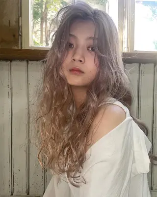 カラー FORTE表参道所属・🥀武藤 后花🥀のヘアスタイル