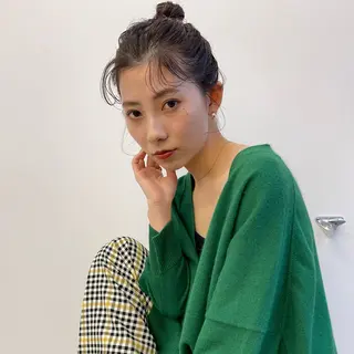 ロング カラー ヘアアレンジ 上田 恋菜のヘアスタイル