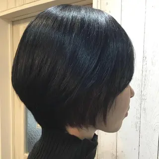 ショート カラー embrace エンブレイスのヘアスタイル