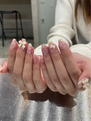 ネイル VENUS BELT所属・VENUS BELT 🩷kanadeのネイルデザイン