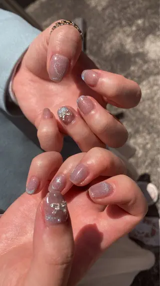 ネイル nailsalon　hue所属・小山 羽奈のネイルデザイン