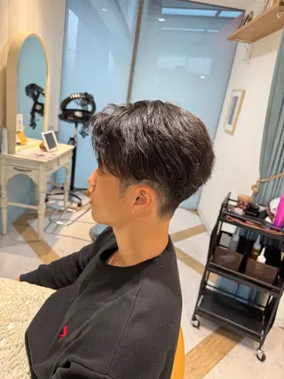 メンズ Lond  strada所属・ハクヤ心斎橋 パーマ/縮毛矯正のヘアスタイル