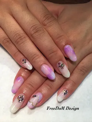 ネイル ＦreeDoＭ   Design所属・W KUMIのネイルデザイン