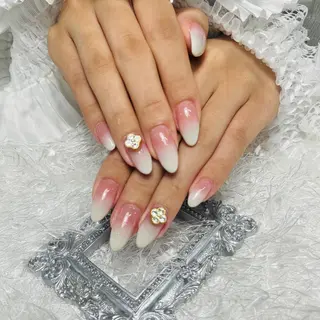 ネイル Sunshine nail salon所属・中原 ゆかのネイルデザイン