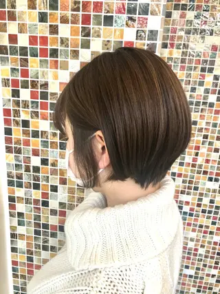 ショート 岩谷 愛依のヘアスタイル
