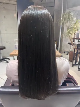 カラー 髪質改善ヘアエステサロン AInoa Hanare所属・及川 亜美のヘアスタイル