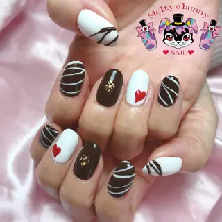 ネイル 深爪を断らない スカルプ高評価店のネイルデザイン